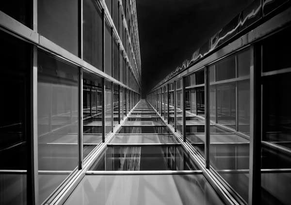 edificio acristalado