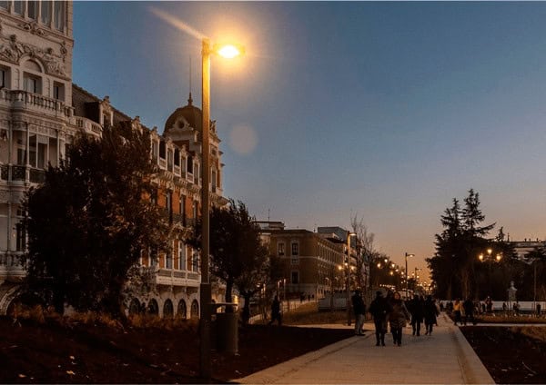 SCHRÉDER REVITALIZA LA NUEVA PLAZA DE ESPAÑA DE MADRID