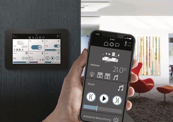 Nuevo Smart Panel 8 de JUNG