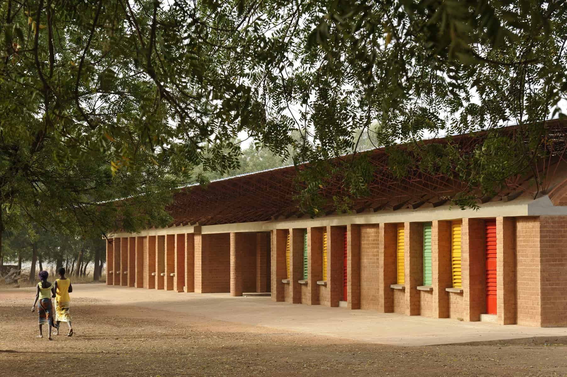 Escuela Primaria Gando, foto cortesía de Erik-Jan Owerkerk