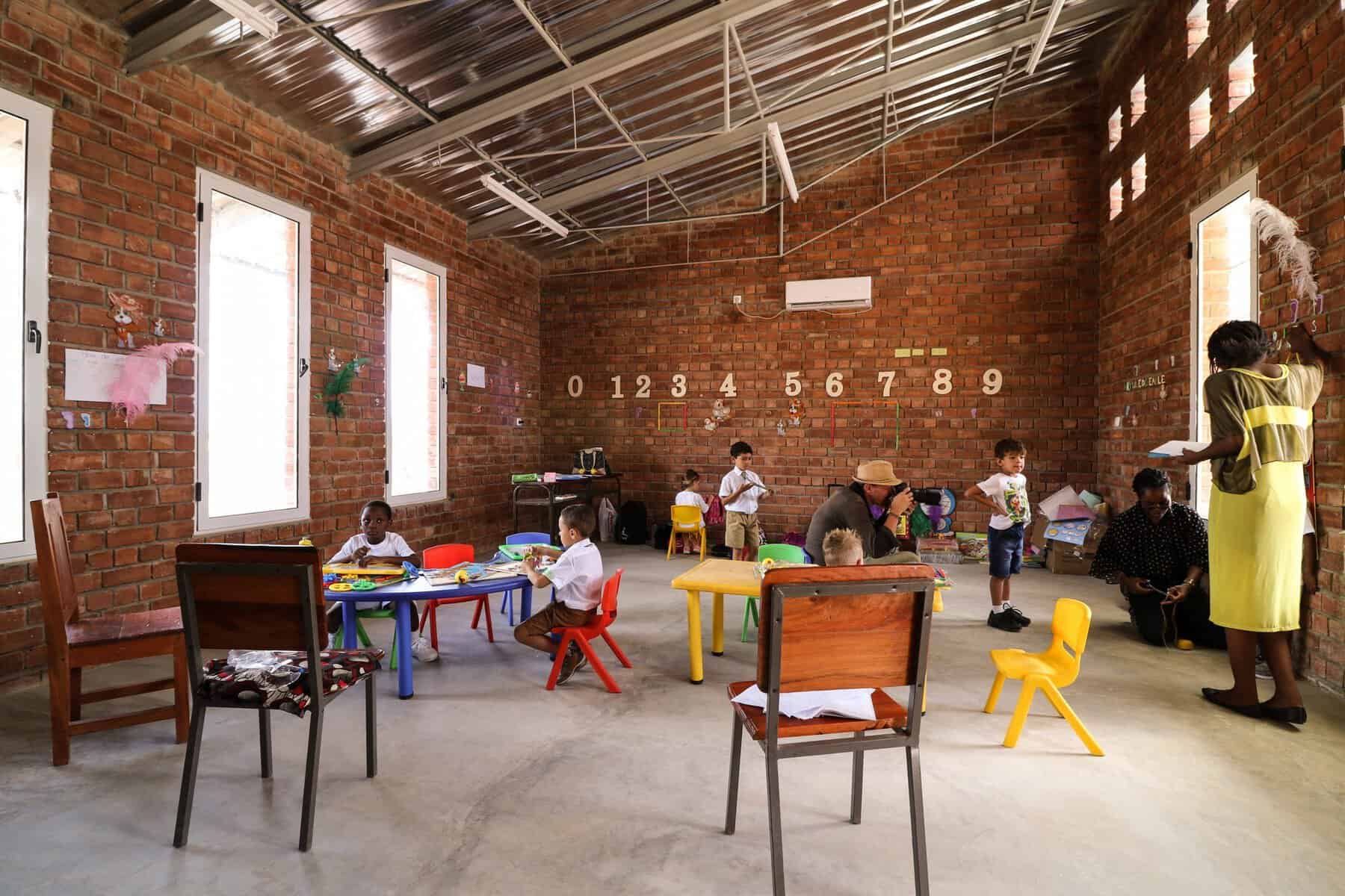 Escuela Benga Riverside, foto cortesía de Francis Kéré