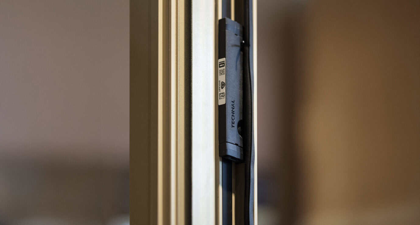 TECHNAL lanza un sensor de ventana inalámbrico: una nueva era de vida inteligente
