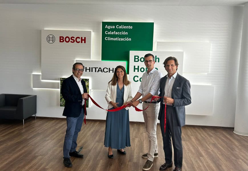 La visita de la Regional President EMEA, María Zesch, subraya el rol estratégico del mercado español y coincide con la integración de las tecnologías de las marcas Bosch e Hitachi en su centro de formación